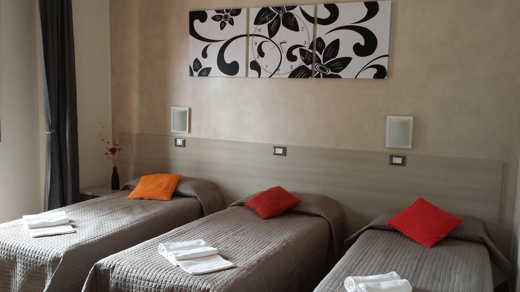 Double or Twin Room with Private Bathroom